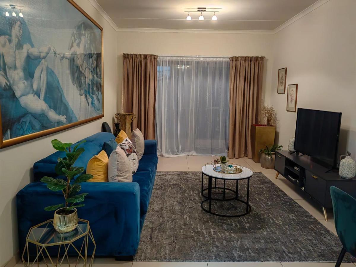 Classy And Cosy Apt - Dainfern Sandton Dış mekan fotoğraf